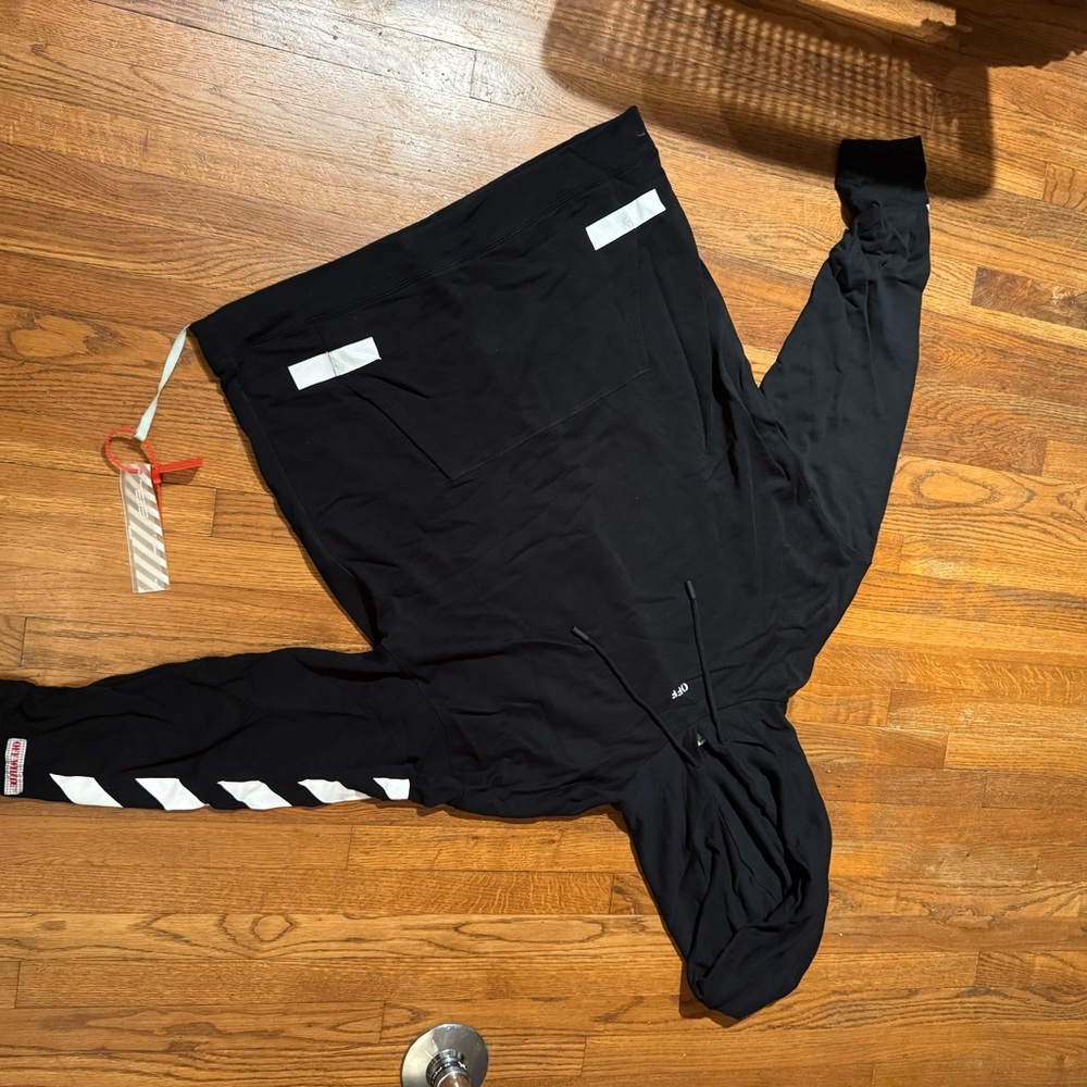 Off-white oversized hoodie